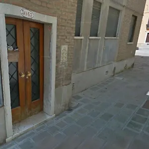 Casa Carla - Comodo In Cannaregio - 2 Private Apartament Wenecja