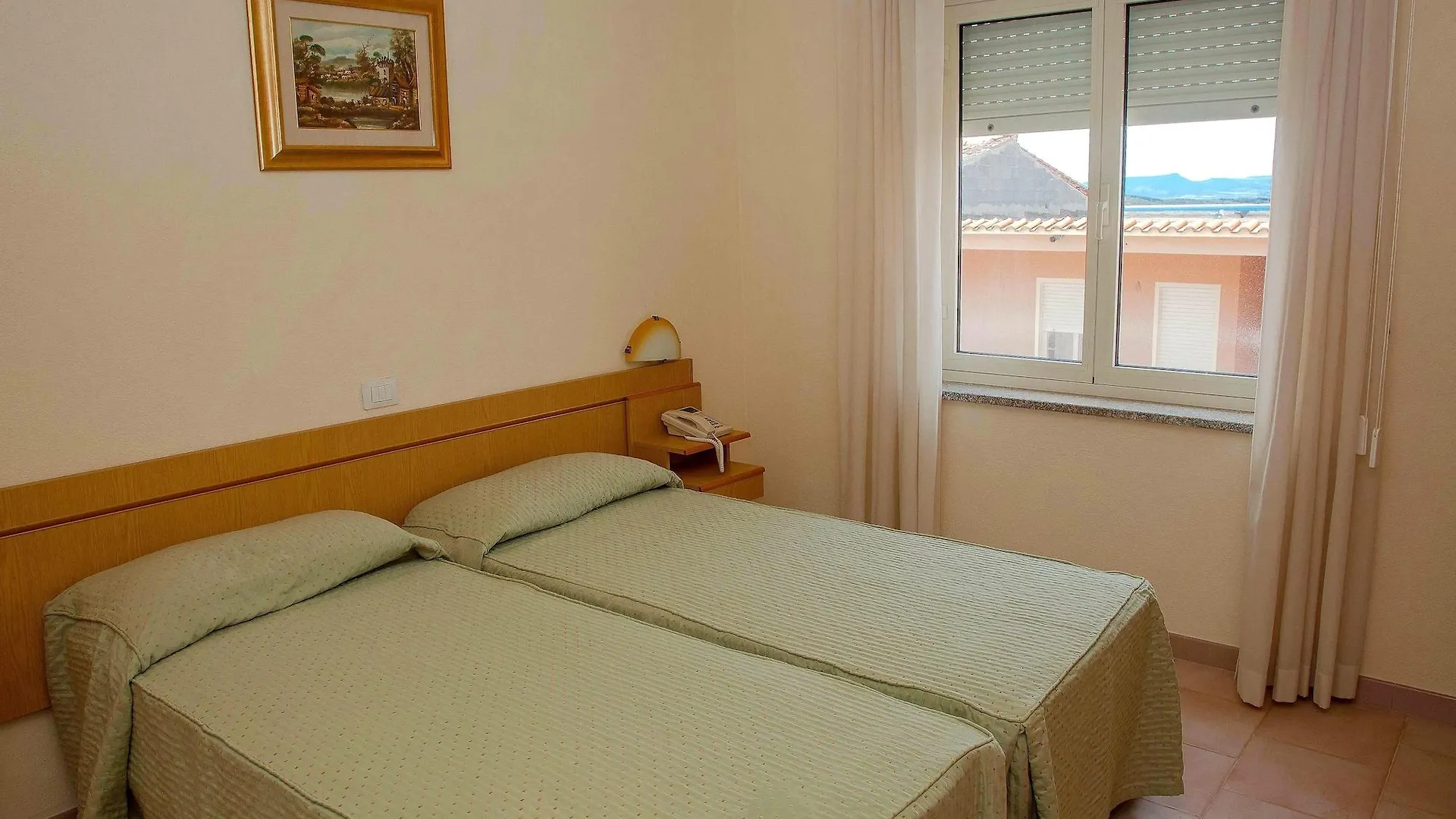 A.I.R. Hotel Gabbiano ايزولا روسا