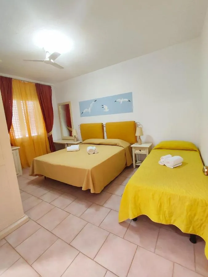 A.I.R. Hotel Gabbiano ايزولا روسا
